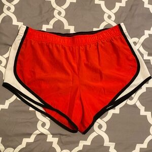 Xersion semi-fitted running shorts